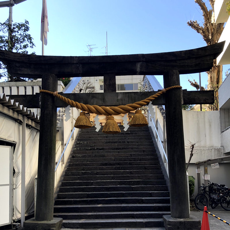 高輪神社、鳥居