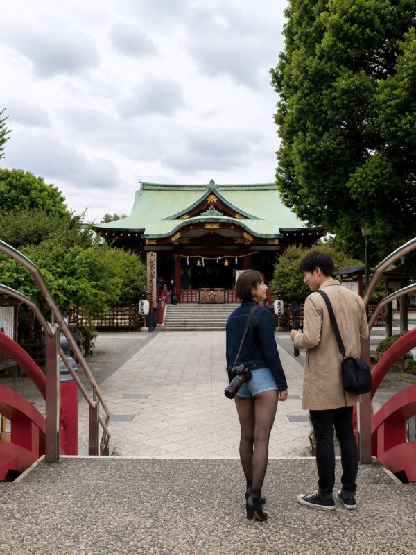 チーコと蒼井_亀戸天神社女橋にて